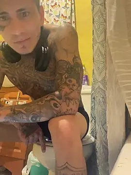 freaknine69 online show from February 13, 2026, 6:13 am