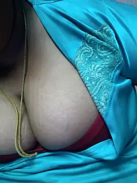 kavinisha online show from February 27, 2026, 10:42 pm