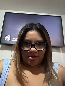 ludmila x online show from April 5, 2026, 7:26 am