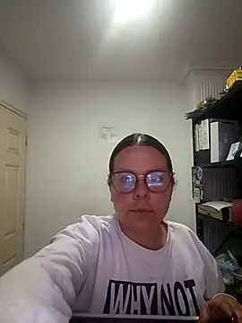 Snapshot of Blanquita_vip chatting on February 26, 2026, 12:38 pm Blanquita vip online show from February 26, 2026, 12:38 pm