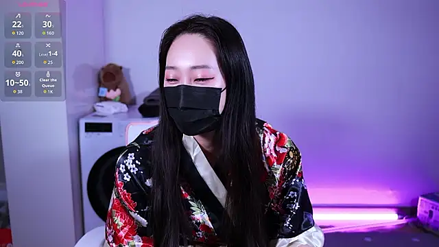 sodami01 online show from March 21, 2026, 12:42 pm