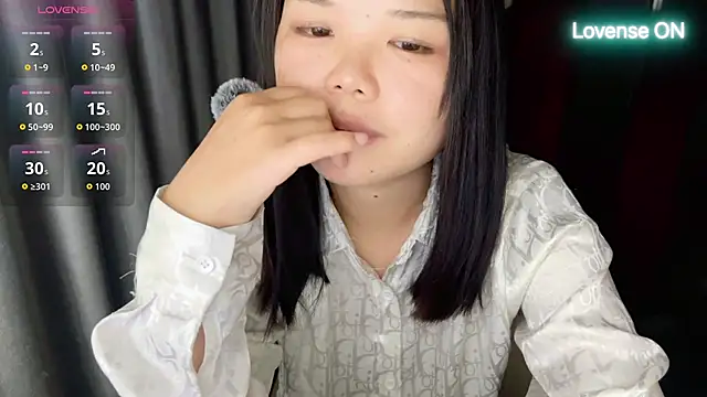 xiaosu22 online show from June 19, 2026, 5:41 pm