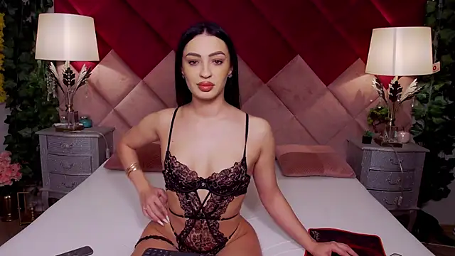 VictoriaLanes online show from March 18, 2026, 5:10 am