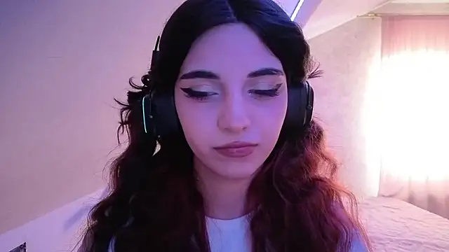 Snapshot of Blissmissataeses chatting on February 22, 2026, 9:33 am Blissmissataeses online show from February 22, 2026, 9:33 am