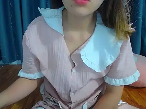 Lunababty online show from March 1, 2026, 5:07 am