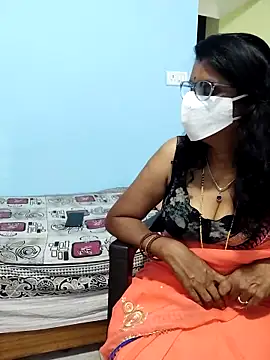 Snapshot of Kannadasexywifes chatting on April 15, 2026, 6:52 am Kannadasexywifes online show from April 15, 2026, 6:52 am