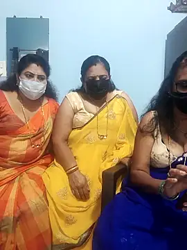 Snapshot of Kannadasexywifes chatting on April 14, 2026, 5:45 am Kannadasexywifes online show from April 14, 2026, 5:45 am