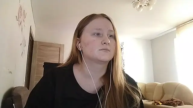 Snapshot of AnikaLipps chatting on April 20, 2026, 10:51 am AnikaLipps online show from April 20, 2026, 10:51 am