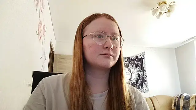 Snapshot of AnikaLipps chatting on May 27, 2026, 4:47 pm AnikaLipps online show from May 27, 2026, 4:47 pm