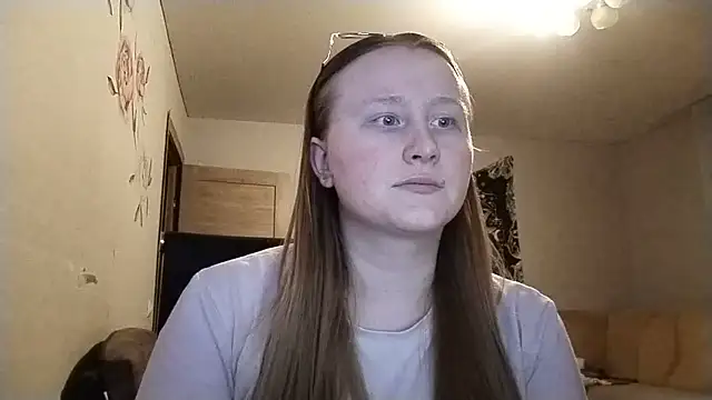 Snapshot of AnikaLipps chatting on May 2, 2026, 12:05 am AnikaLipps online show from May 2, 2026, 12:05 am