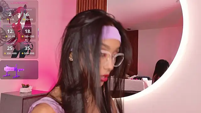 LunaVelour13 online show from February 18, 2026, 3:26 am