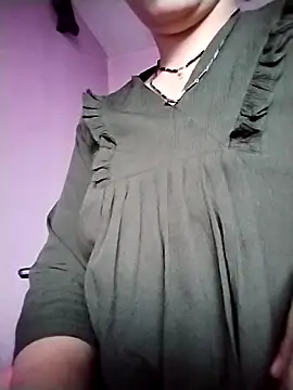 Snapshot of Beautiful_ely chatting on March 28, 2026, 12:28 pm Beautiful ely online show from March 28, 2026, 12:28 pm