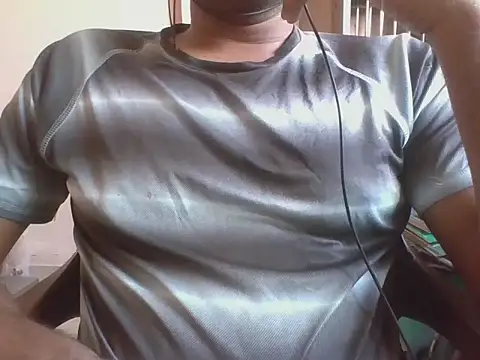 Snapshot of 0BANANABANANA0 chatting on February 16, 2026, 12:04 pm 0BANANABANANA0 online show from February 16, 2026, 12:04 pm