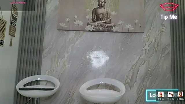 KITTY BOSH online show from April 17, 2026, 1:14 pm