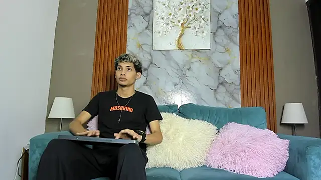 YOUNG BOYS HELL online show from March 14, 2026, 1:22 am