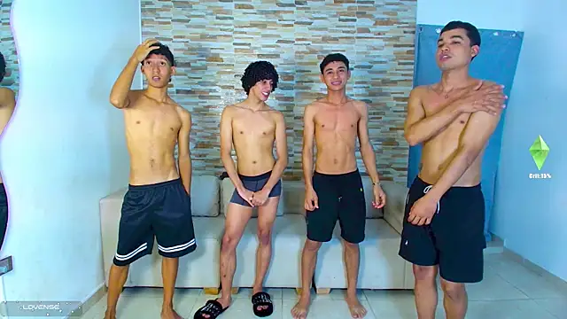 kinkyhousexxxx online show from July 12, 2026, 12:55 am