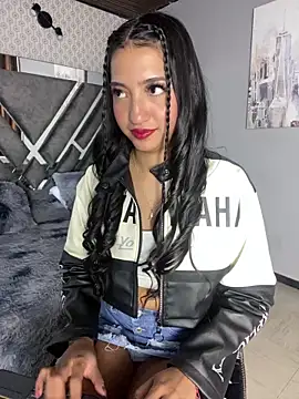 Daniela Pink online show from February 16, 2026, 1:10 pm