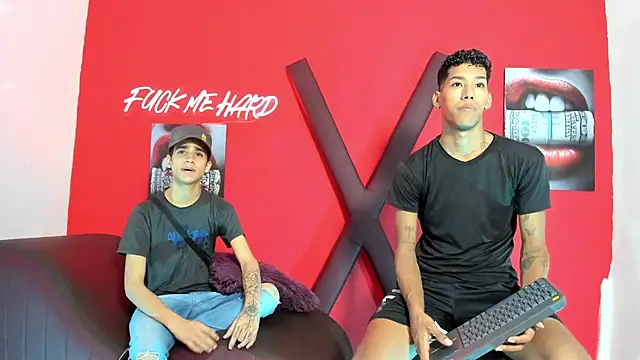 GREEN BOYS online show from March 5, 2026, 8:33 am