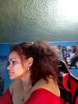 Snapshot of Helensex1 chatting on February 20, 2026, 1:57 am Helensex1 online show from February 20, 2026, 1:57 am