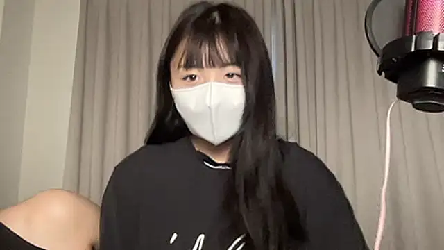 Snapshot of uni_cha chatting on April 4, 2026, 4:41 am uni cha online show from April 4, 2026, 4:41 am