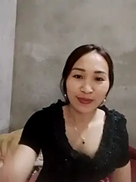 Snapshot of Thobaby112 chatting on March 3, 2026, 3:13 am Thobaby112 online show from March 3, 2026, 3:13 am