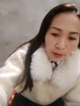 Snapshot of Thobaby112 chatting on February 19, 2026, 7:05 am Thobaby112 online show from February 19, 2026, 7:05 am