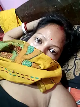 Hot Rupa5225 online show from April 26, 2026, 10:40 pm