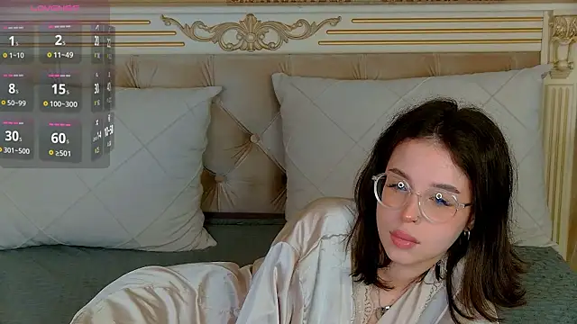 LanaLedger online show from June 5, 2026, 7:03 am