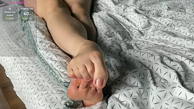 Snapshot of DanaSupremeGoddess chatting on April 3, 2026, 9:38 am DanaSupremeGoddess online show from April 3, 2026, 9:38 am