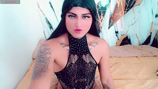 Snapshot of Sofia_HotSexi chatting on February 25, 2026, 5:13 pm Sofia HotSexi online show from February 25, 2026, 5:13 pm