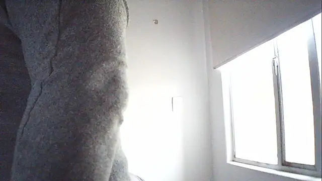 Snapshot of KamiSspencer chatting on February 27, 2026, 12:49 pm KamiSspencer online show from February 27, 2026, 12:49 pm