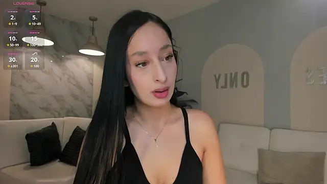 AmaraDivine online show from March 22, 2026, 5:25 pm