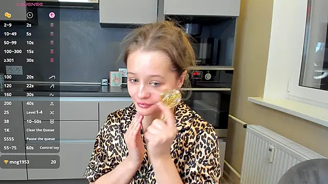 Mary Phoenix online show from February 15, 2026, 4:28 pm