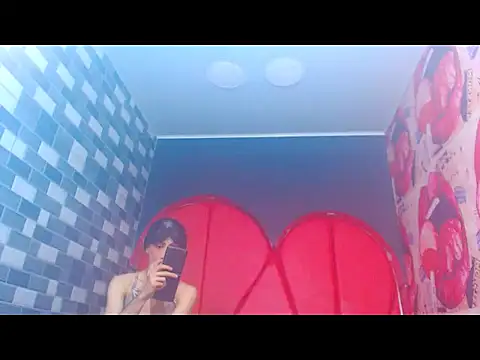 Snapshot of charlottxjuless chatting on March 2, 2026, 2:46 pm charlottxjuless online show from March 2, 2026, 2:46 pm