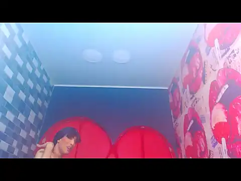 Snapshot of charlottxjuless chatting on February 25, 2026, 2:28 pm charlottxjuless online show from February 25, 2026, 2:28 pm