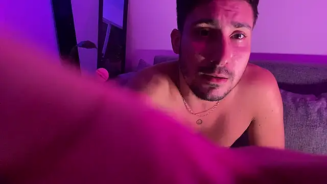 Heytincho online show from February 22, 2026, 8:39 am