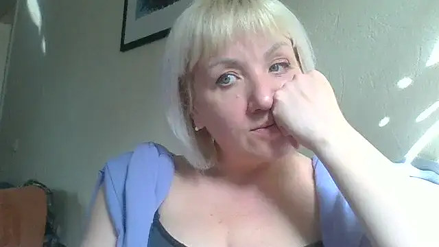 Alena1107 online show from March 6, 2026, 12:55 pm