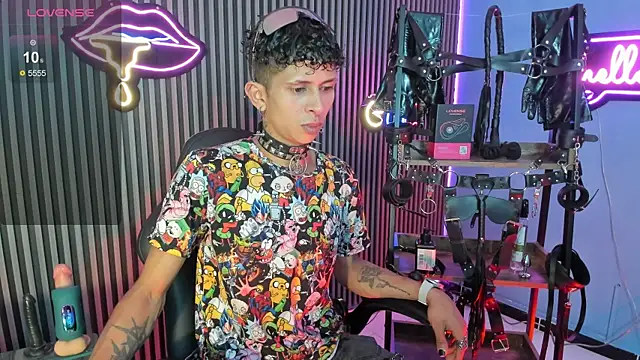 Maximoking26 online show from July 18, 2026, 3:26 am