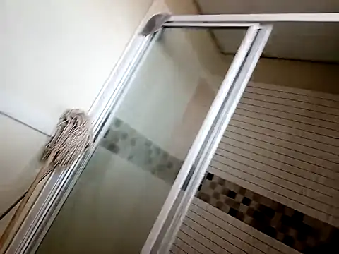 Snapshot of Moyja chatting on March 1, 2026, 10:37 am Moyja online show from March 1, 2026, 10:37 am