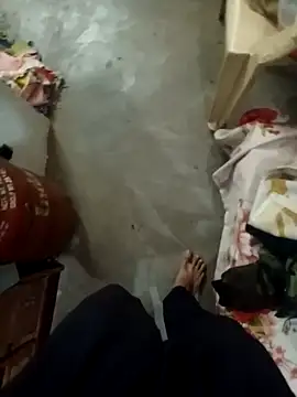 Avinh 09 online show from February 18, 2026, 1:36 am