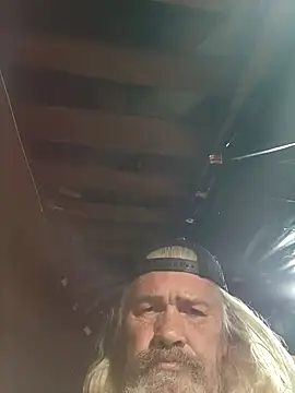 Snapshot of Crazy_Lasko chatting on February 23, 2026, 10:21 pm Crazy Lasko online show from February 23, 2026, 10:21 pm