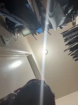 ShortcakeMochaa online show from April 19, 2026, 9:43 am