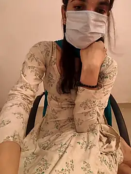 tanzum khan3202 online show from April 23, 2026, 8:54 am