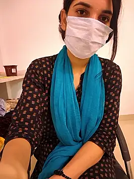 tanzum khan3202 online show from April 23, 2026, 12:29 pm