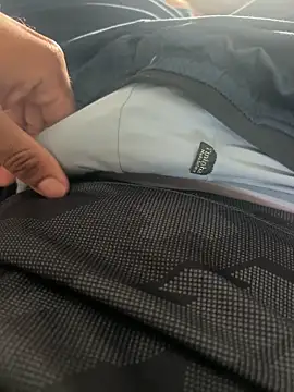 twink231 online show from April 3, 2026, 12:33 pm