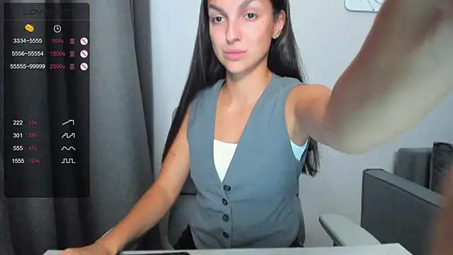Snapshot of AngelGabe chatting on June 19, 2026, 5:52 pm AngelGabe online show from June 19, 2026, 5:52 pm