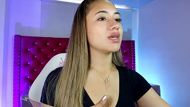 amy ker m online show from April 14, 2026, 7:08 pm