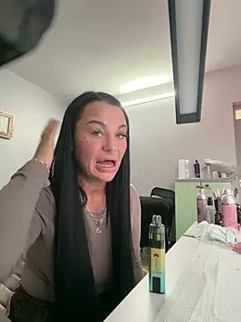 Darkfantisyx online show from March 13, 2026, 12:32 pm