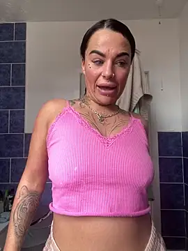 Darkfantisyx online show from May 15, 2026, 12:03 pm