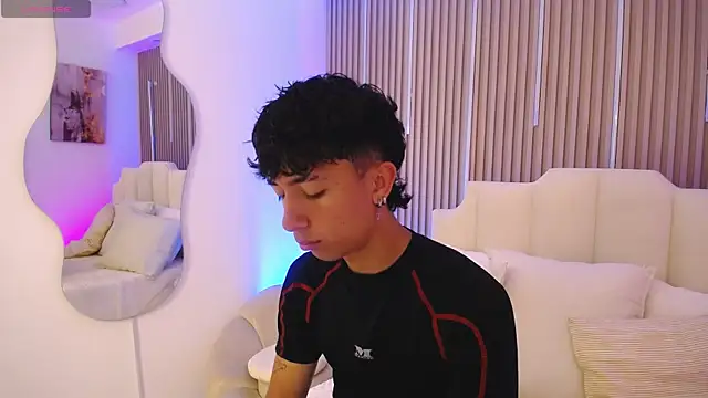 Aiden Rivers  online show from March 25, 2026, 12:48 pm